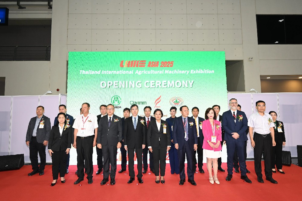 獻(xiàn)禮中泰建交50周年-- 國(guó)機(jī)聯(lián)創(chuàng)護(hù)航首屆泰國(guó)農(nóng)機(jī)展圓滿(mǎn)舉辦